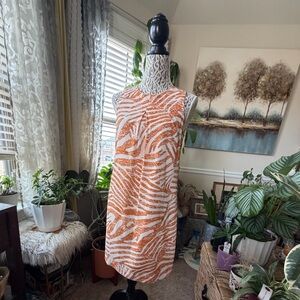 EUC H&M Women’s Orange and White Zebra Print Dress